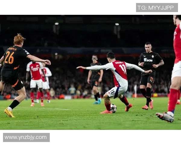 裁判承认错误判罚阿森纳有效进球被取消引发争议与道歉